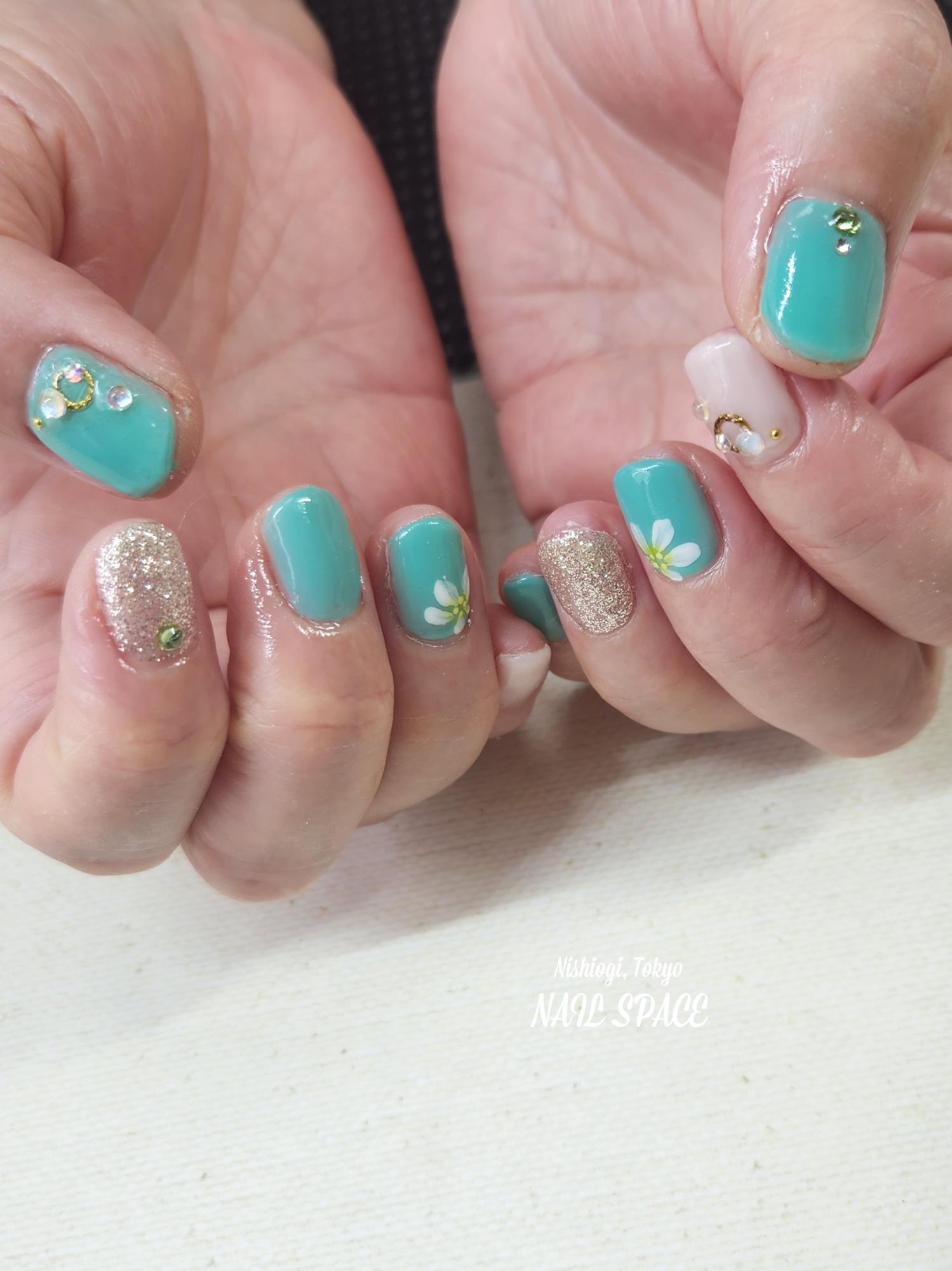 涼しげネイル♡